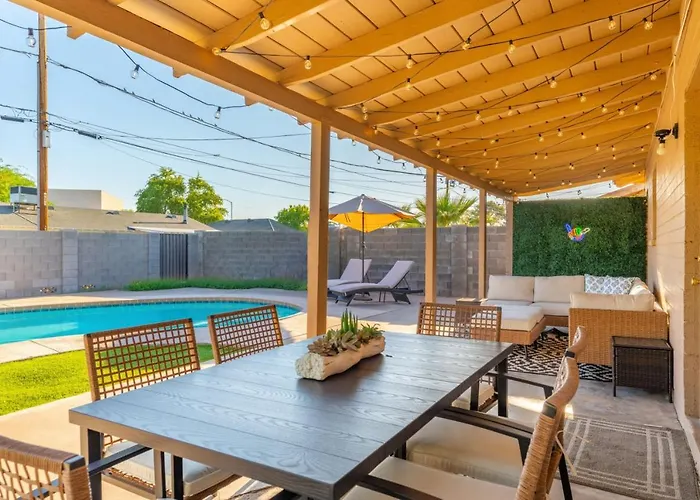 Gem! Pool, Patio, & Prime Location! Сasa de vacaciones Scottsdale