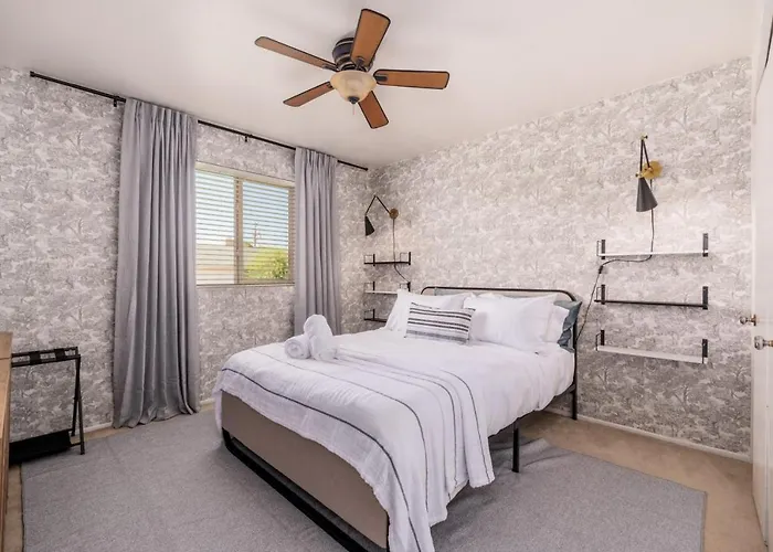 Gem! Pool, Patio, & Prime Location! Сasa de vacaciones Scottsdale